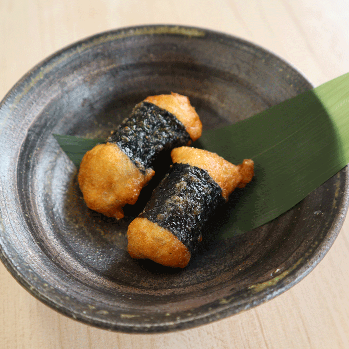 丁寧に選別、箱詰めされた国産のやまいも